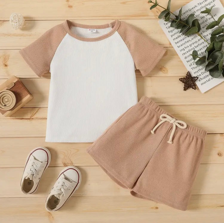 KIDS TEE & SHORT SET