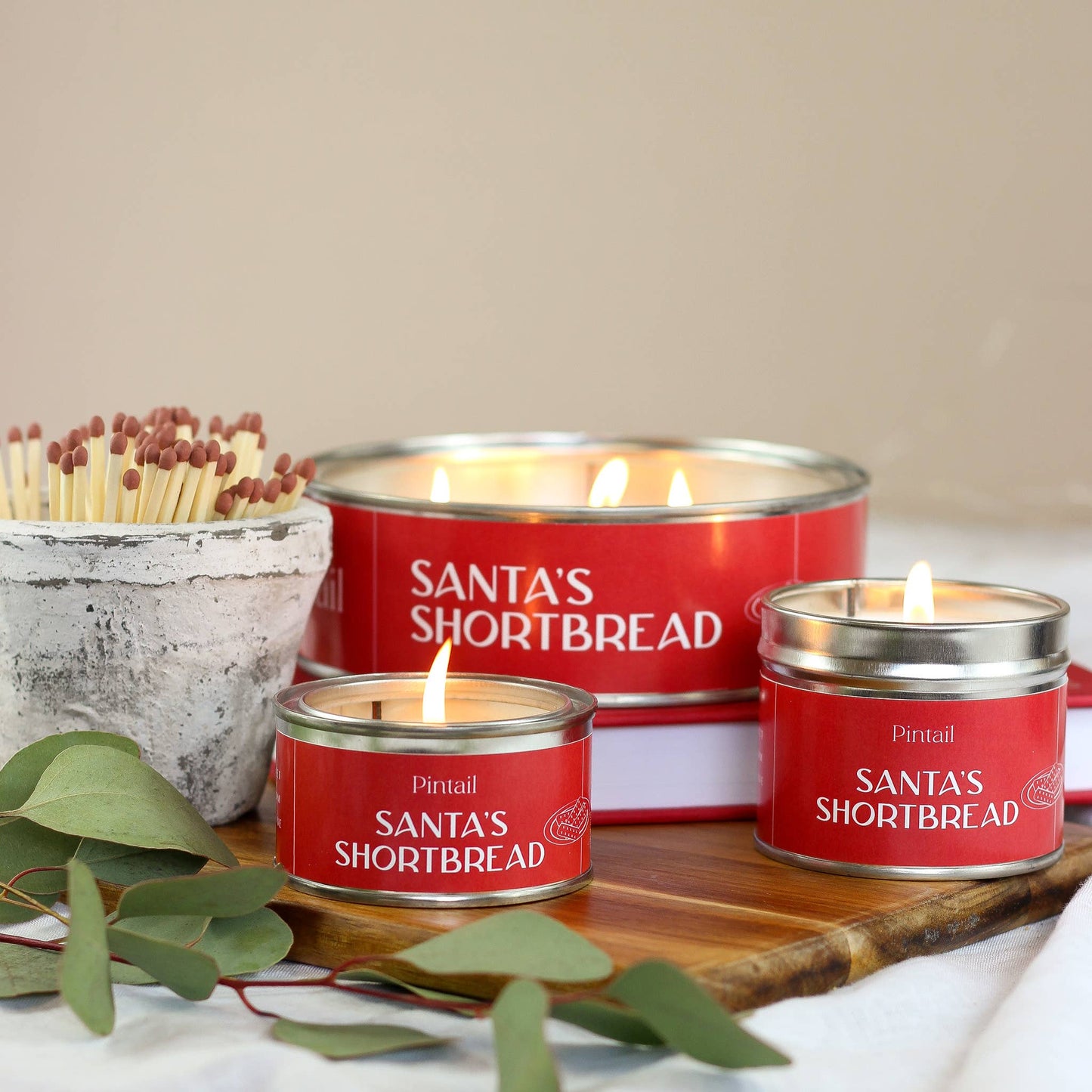 Santa's Shortbread Classic Tin Candle